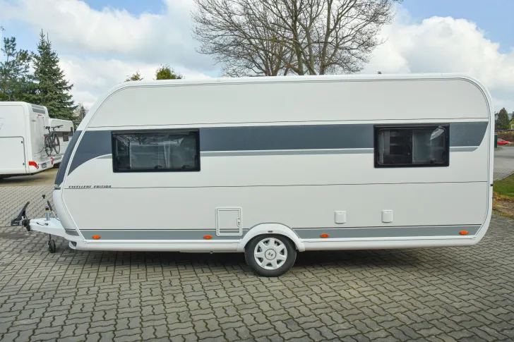 Fahrzeugbild Hobby Excellent Edition 495 UL #4