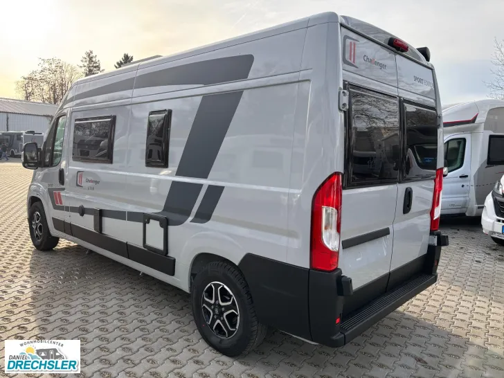 Fahrzeugbild Challenger V114 Sport Edition #4