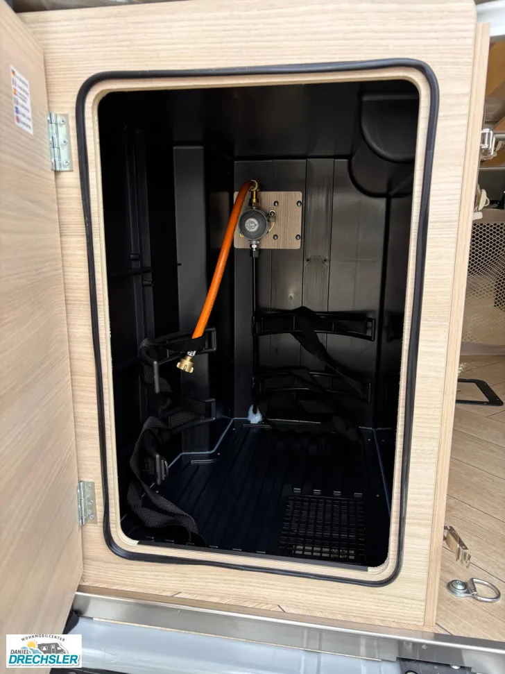 Fahrzeugbild Challenger V114 Sport Edition #8