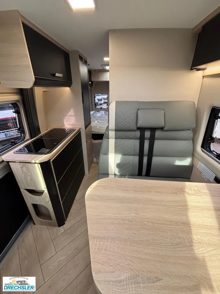 Fahrzeugbild Challenger V114 Sport Edition #10