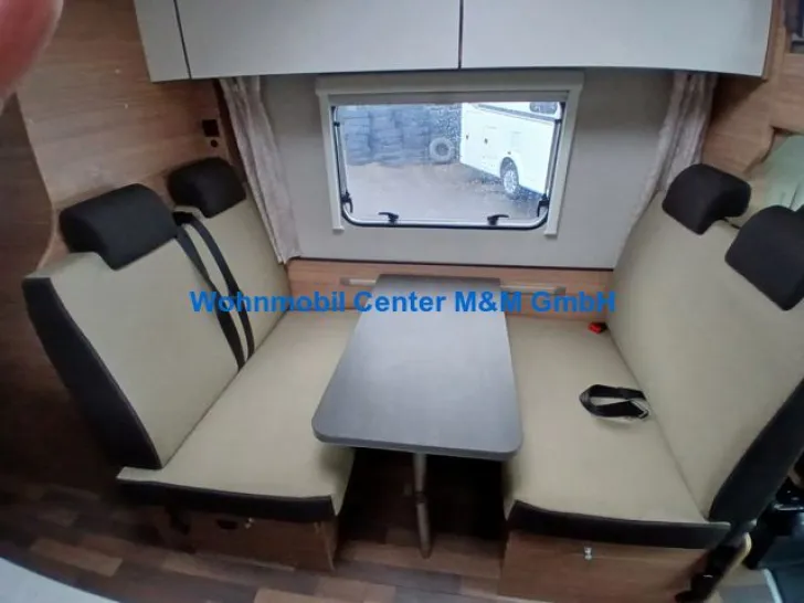 Fahrzeugbild Weinsberg CaraHome 650 DG 2025 Automatik LED Lithium #7