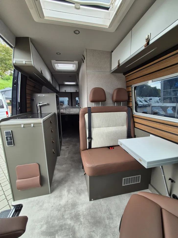 Fahrzeugbild Hymer Grand Canyon S 700 *Allrad*Winterp.*Soundsys.* #13