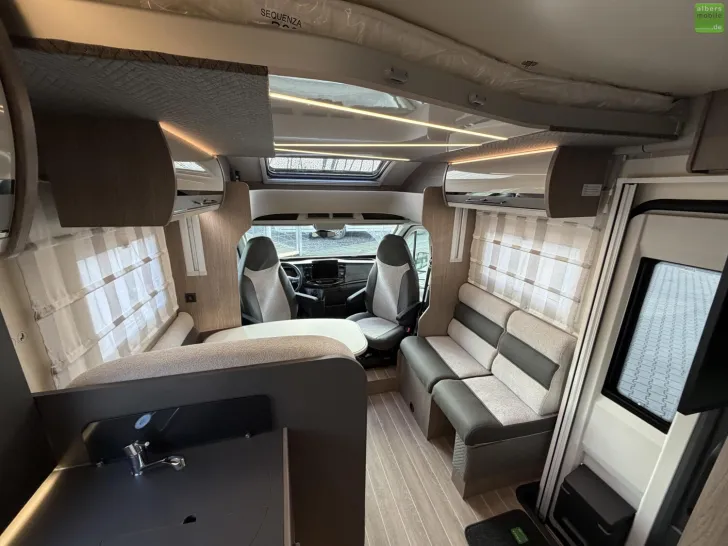 Fahrzeugbild Roller Team Zefiro 295 TL TV WiFi 2xLithium 400W Solar 2026 #23