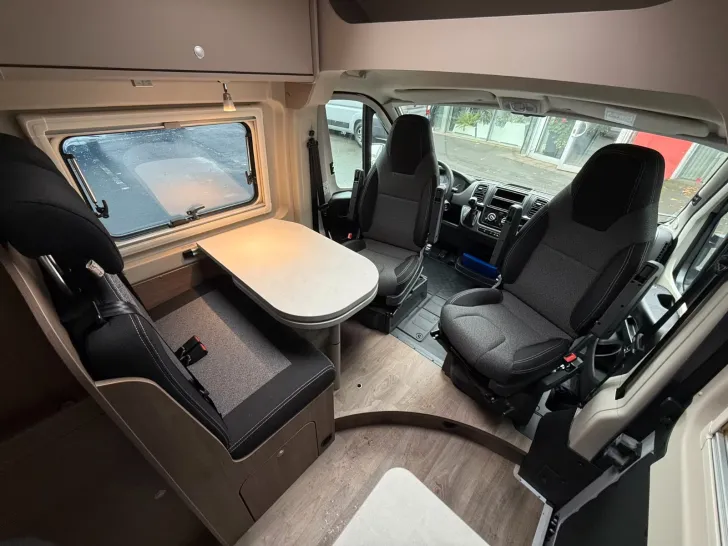 Fahrzeugbild Carado CV 640 #13