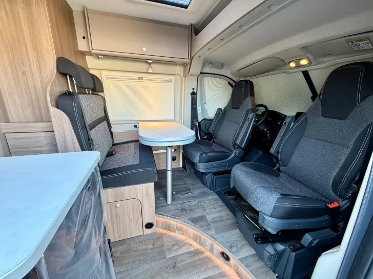 Fahrzeugbild Carado CV 600 PRO #14