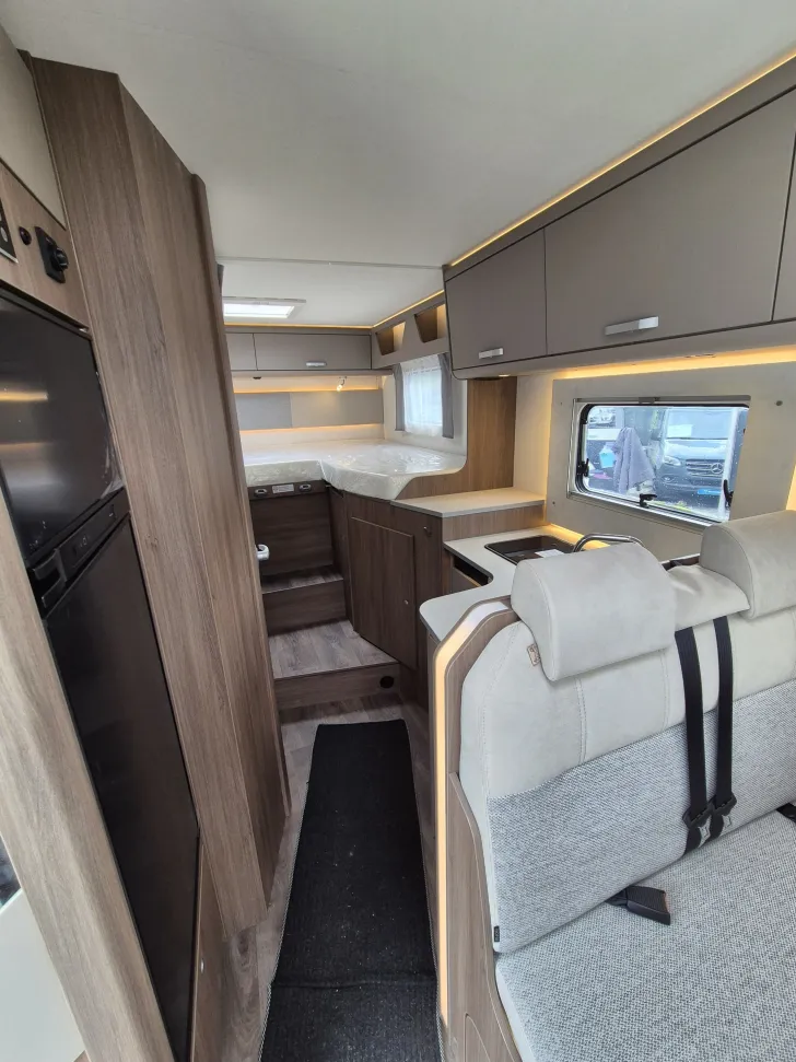 Fahrzeugbild Carado I338 pro+ *Automatik* #17