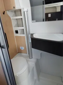 Fahrzeugbild Sunlight Cliff X 640 Automatik + Schwenkbad + Skyroof #19