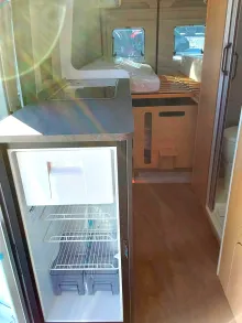 Fahrzeugbild Sunlight Cliff X 640 Automatik + Schwenkbad + Skyroof #16