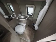 Fahrzeugbild Pössl 2 Win S, Fiat Rahmenfenster, Markise, Radtr. #14