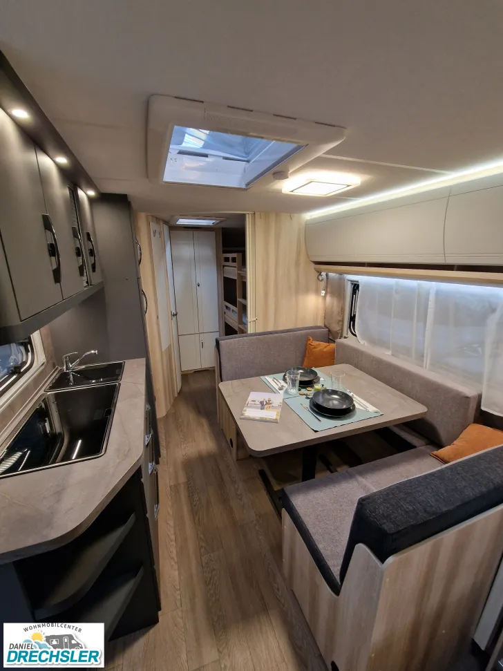 Fahrzeugbild Hobby De Luxe 545 KMF #9