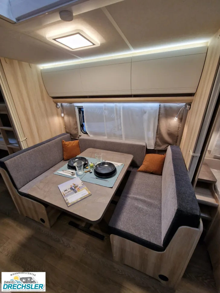 Fahrzeugbild Hobby De Luxe 545 KMF #11