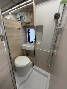 Fahrzeugbild Challenger Van Sport Edition V114 Arctic ACC Drive ATM 2026 #17