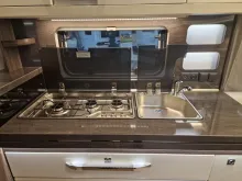 Fahrzeugbild Hobby Prestige 720 KWFU - City-Wasser/Vorb Aurark #7