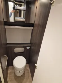 Fahrzeugbild Hobby Prestige 720 KWFU - City-Wasser/Vorb Aurark #12