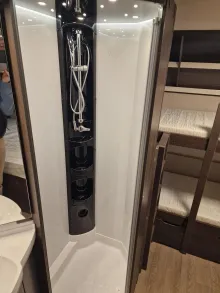 Fahrzeugbild Hobby Prestige 720 KWFU - City-Wasser/Vorb Aurark #13