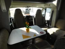 Fahrzeugbild Dethleffs Trend T 6817 EB Winterpaket, Hubbett, 8G-Automat #9