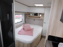 Fahrzeugbild Hobby De Luxe 495 WFB Combi6E, TV-Halter, 1800Kg #12