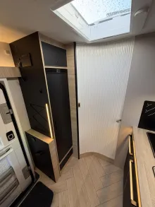 Fahrzeugbild Challenger Teilintegriert Graphite Edition 260 Drive 4100kg #16