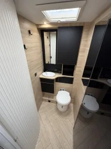 Fahrzeugbild Challenger Teilintegriert Graphite Edition 260 Drive 4100kg #19