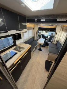 Fahrzeugbild Challenger Teilintegriert Graphite Edition 260 Drive 4100kg #21