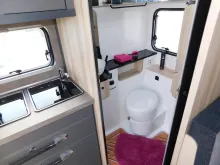 Fahrzeugbild De Luxe 460 SFf 2026er, TV-Halter, Hobby-Connect #9