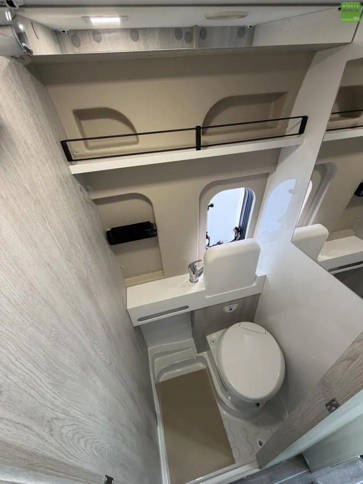 Fahrzeugbild Roller Team Livingstone GO K2 Solar Extra Safety ACC 2026 #18