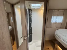 Bild 12 Rapido 80dF 8086dF SAT+TV*Hubstützen*Solar