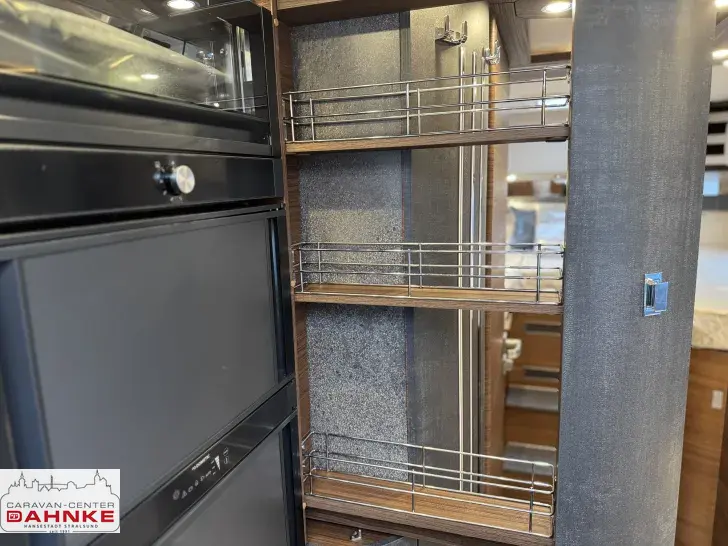 Fahrzeugbild Carthago chic c-line I 4.9 LE Sonderedition 35 Jahre! #18