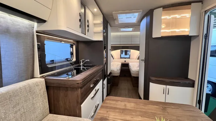 Fahrzeugbild Hobby Excellent Edition 540 UL #11