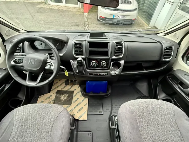 Fahrzeugbild Carado VAN 337 #11