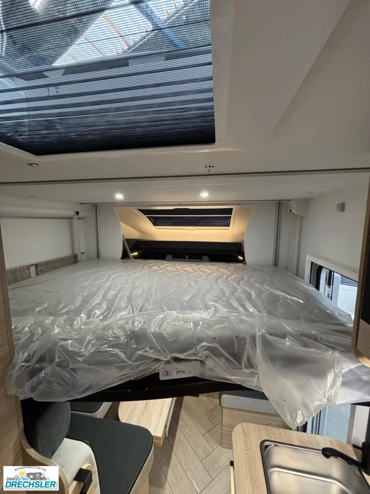 Fahrzeugbild Challenger 287 Graphite Edition #10