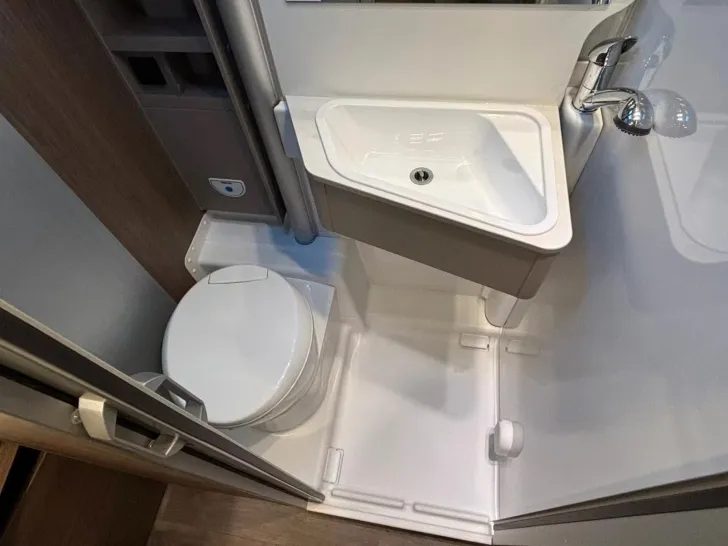 Fahrzeugbild Carado CV 600 PRO+ #23