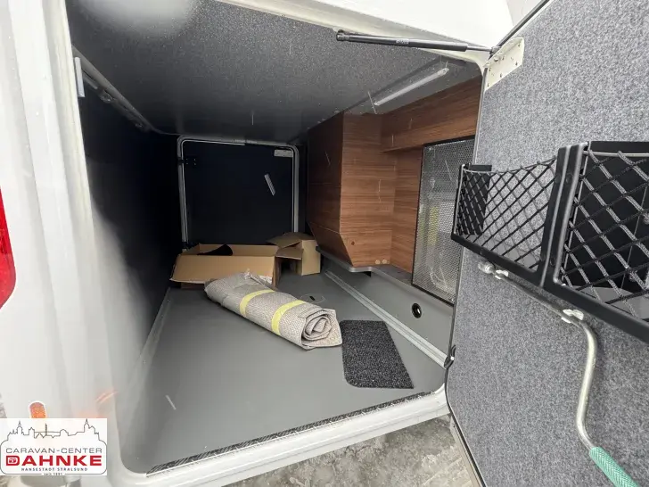 Fahrzeugbild Carthago chic c-line I 4.9 LE 35 Jahre Edition - 25.000,- € #6