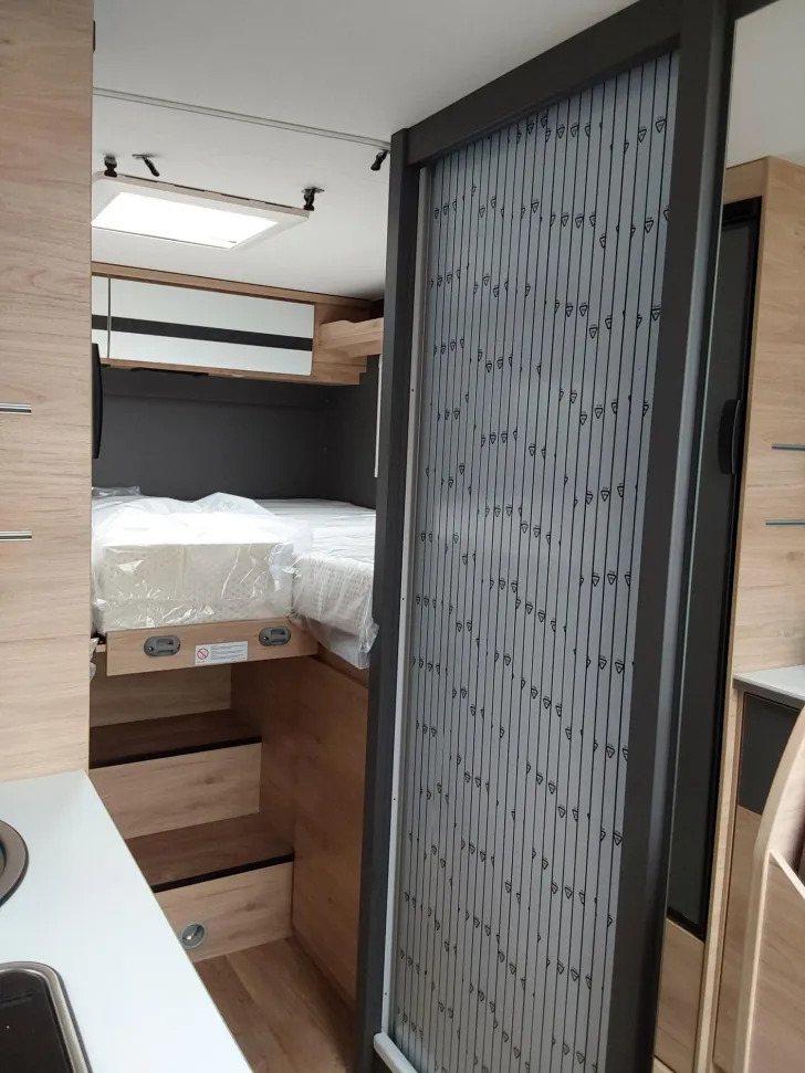 Fahrzeugbild Dethleffs Globebus Camp Active T 4 ACC, 8G-Autom., 2. RFK #9