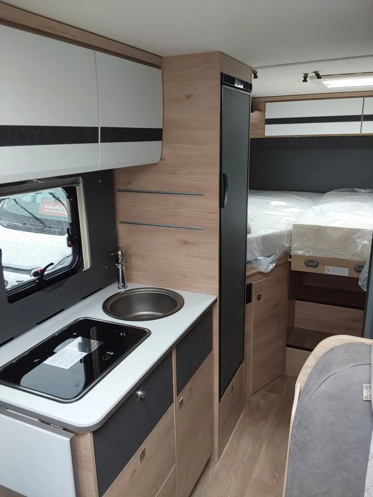 Fahrzeugbild Dethleffs Globebus Camp Active T 4 ACC, 8G-Autom., 2. RFK #10