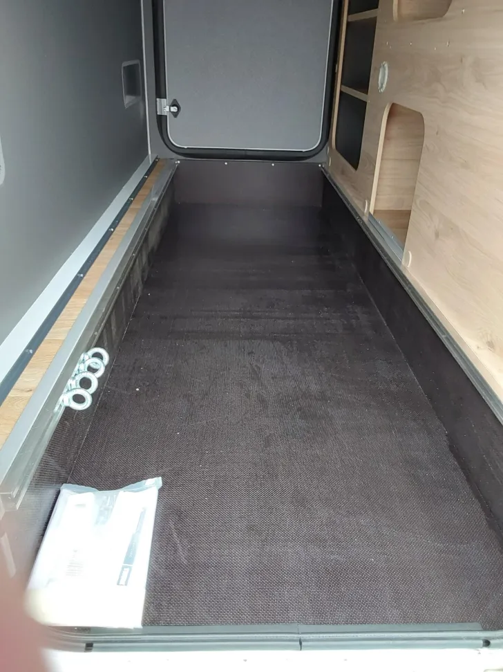 Fahrzeugbild Dethleffs Globebus Camp Active T 4 ACC, 8G-Autom., 2. RFK #17