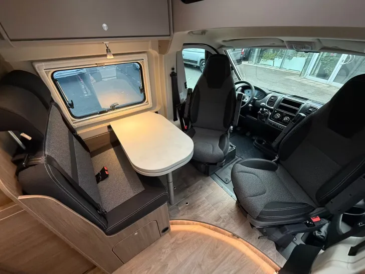 Fahrzeugbild Carado CV 640 PRO #20