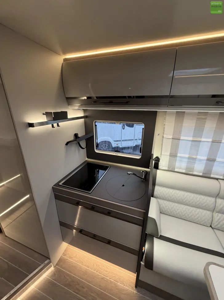 Fahrzeugbild Roller Team Zefiro Power Edition 287 P 400W Solar 2xLithium #13