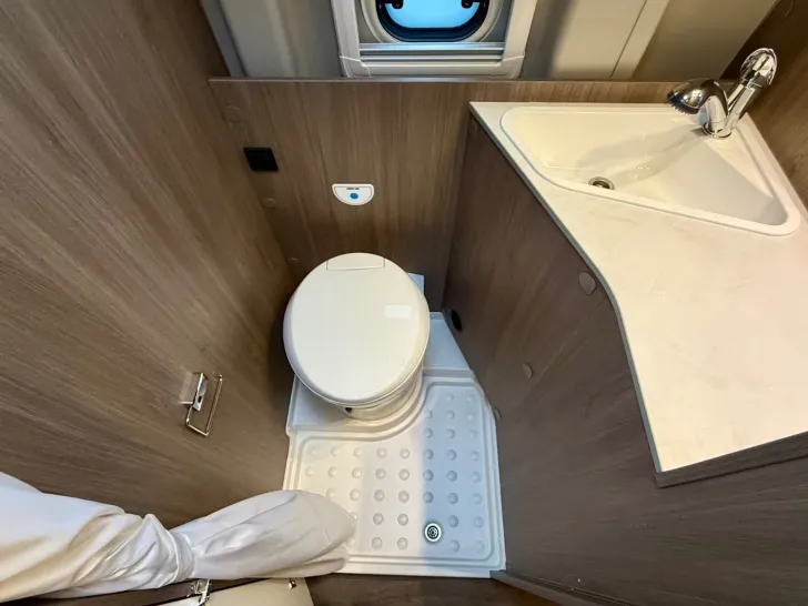 Fahrzeugbild Carado CV 600 PRO #23