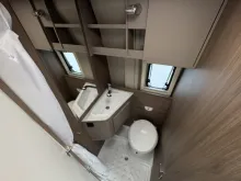 Fahrzeugbild Carado CV 540 Entry Markise, NAVI / Radio & RFK #13