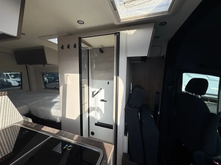 Fahrzeugbild Bürstner Habiton HM 6.0 Automatik*170PS #13