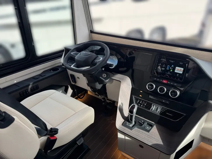 Fahrzeugbild Concorde Carver 790 LI GSRII*Hubstütze*Solar #7