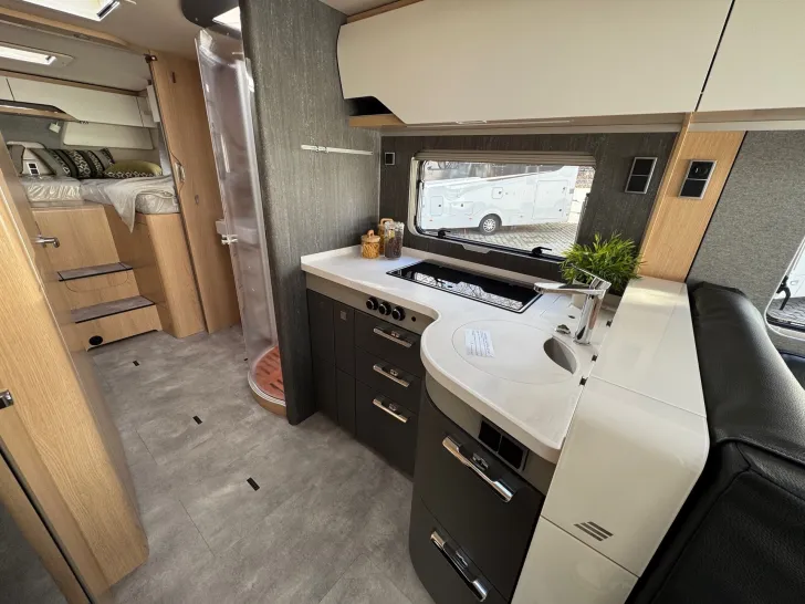 Fahrzeugbild Hymer B-Klasse ML I 880 BlackLine Arktis Paket #11