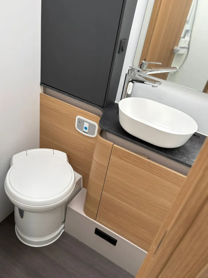 Fahrzeugbild Adria Matrix Axess 670 SL #13