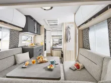 Fahrzeugbild Hobby De Luxe 460 UFe Mover, ETS +, Fahrradträger #1