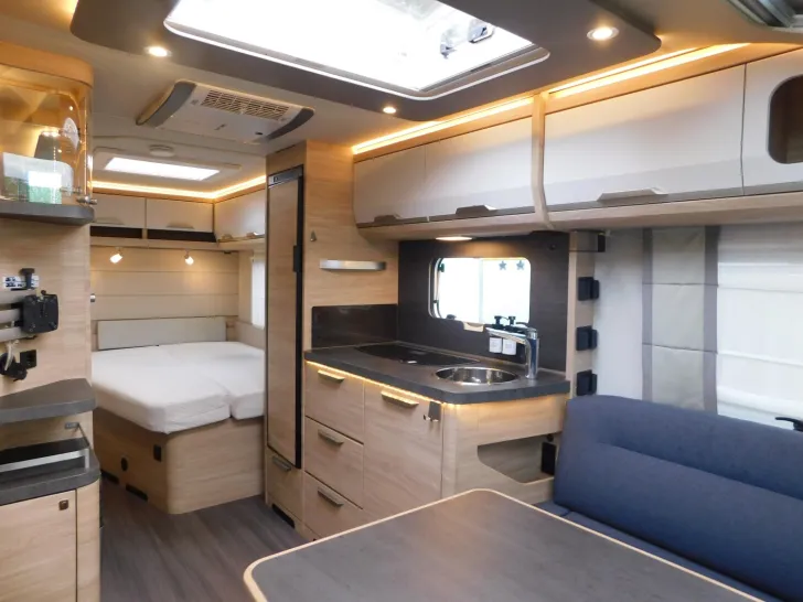 Fahrzeugbild Knaus Südwind 500 UF Mover, Klima, Fußbodenheizung #6
