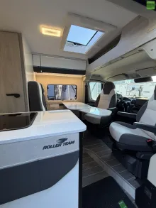 Fahrzeugbild Roller Team Livingstone GO Duo 180PS Safety ACC FullLED 2026 #8