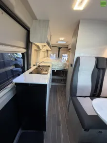 Fahrzeugbild Roller Team Livingstone GO Duo 180PS Safety ACC FullLED 2026 #15