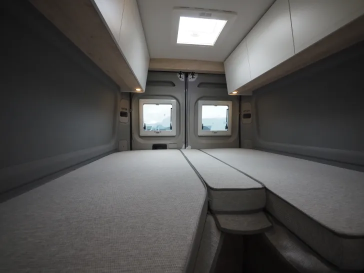 Fahrzeugbild Clever Runner 636, D+E Heizung, Tageszulassung! #12