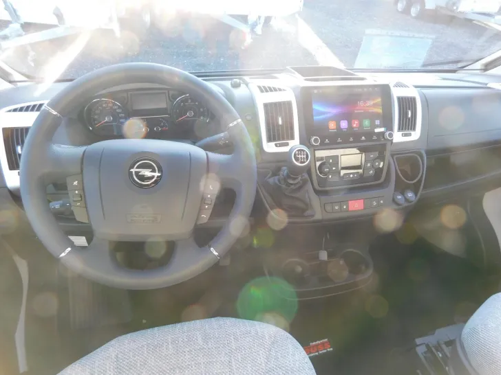 Fahrzeugbild Dethleffs Just Camp T 7052 DBM Verfügbar ab November 2026 #10